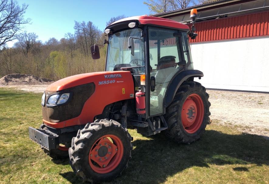 2014 Kubota M8540