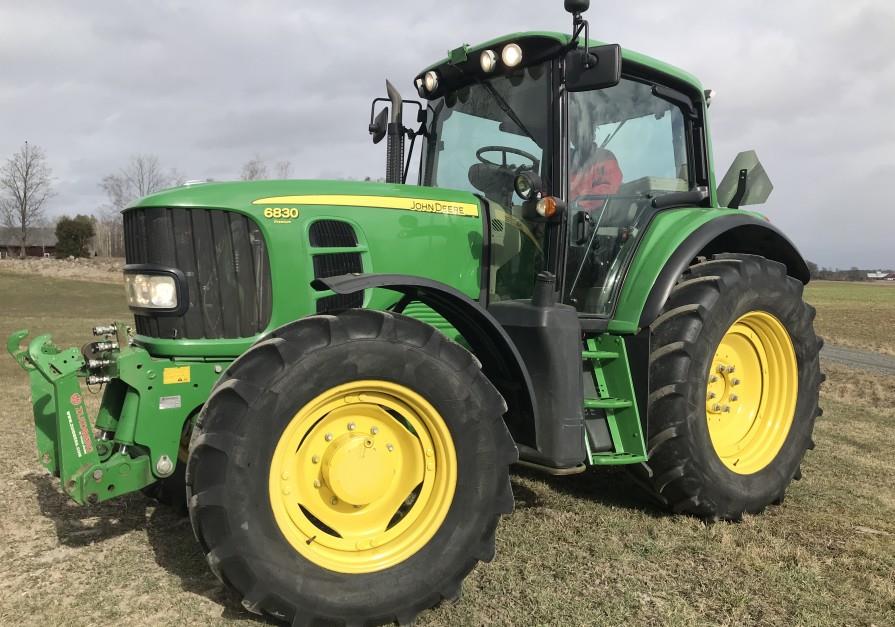 2012 John Deere 6830 Premium